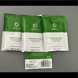 7pks Roasted Garlic Smashed Potatoes exp. 09/03/22